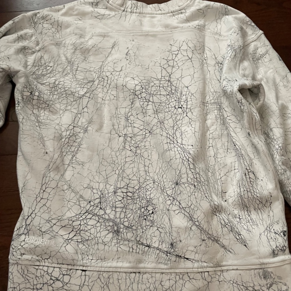 Lululemon pullover - Picture 4 of 5
